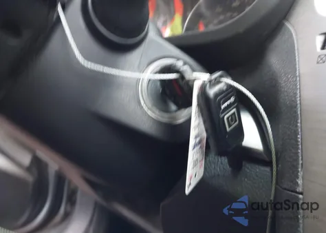 2013 Subaru Outback 2.5I Premium z USA, uszkodzony, nr VIN 4S4BRCGC4D3281879